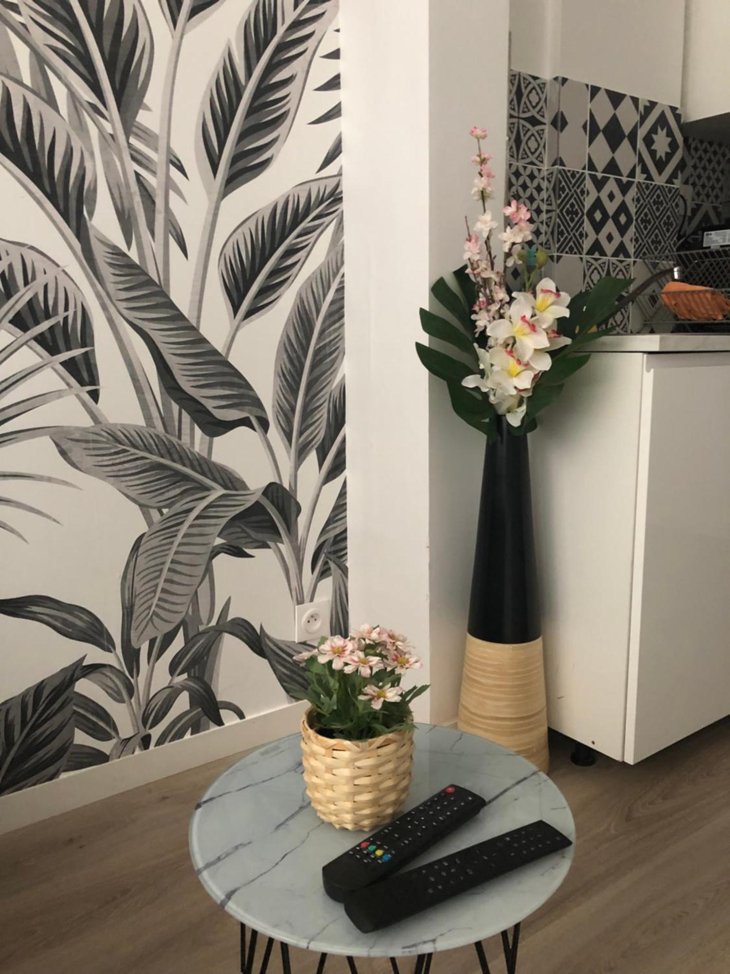 Metro Gambetta Apartman Párizs Kültér fotó